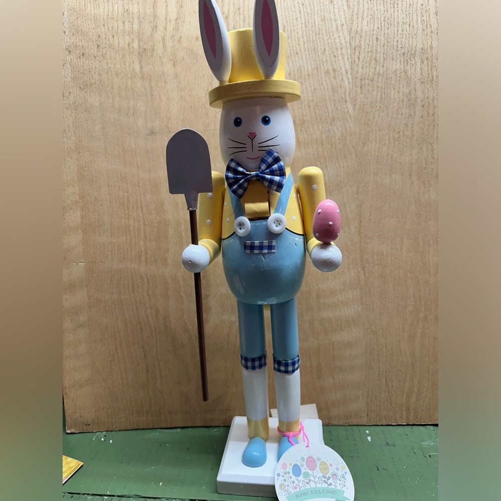 Bunny nutcracker with shovel in right hand